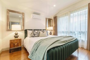 1 camera, ferro/asse da stiro, culla da viaggio, Wi-Fi