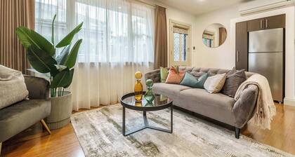 Pet-friendly guesthouse with garden and playground
