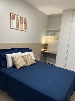 1 chambre, fer et planche à repasser, Wi-Fi gratuit, draps fournis