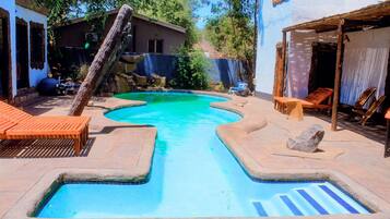 Piscina a l'aire lliure