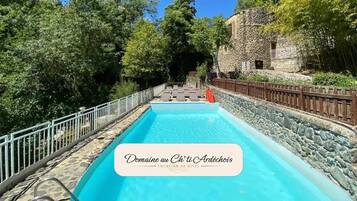 Piscine extérieure