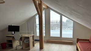 Unclassified image, 3 of 14, button - Little House built in 2024 and very comfortable. Near Annecy (Cuvat)