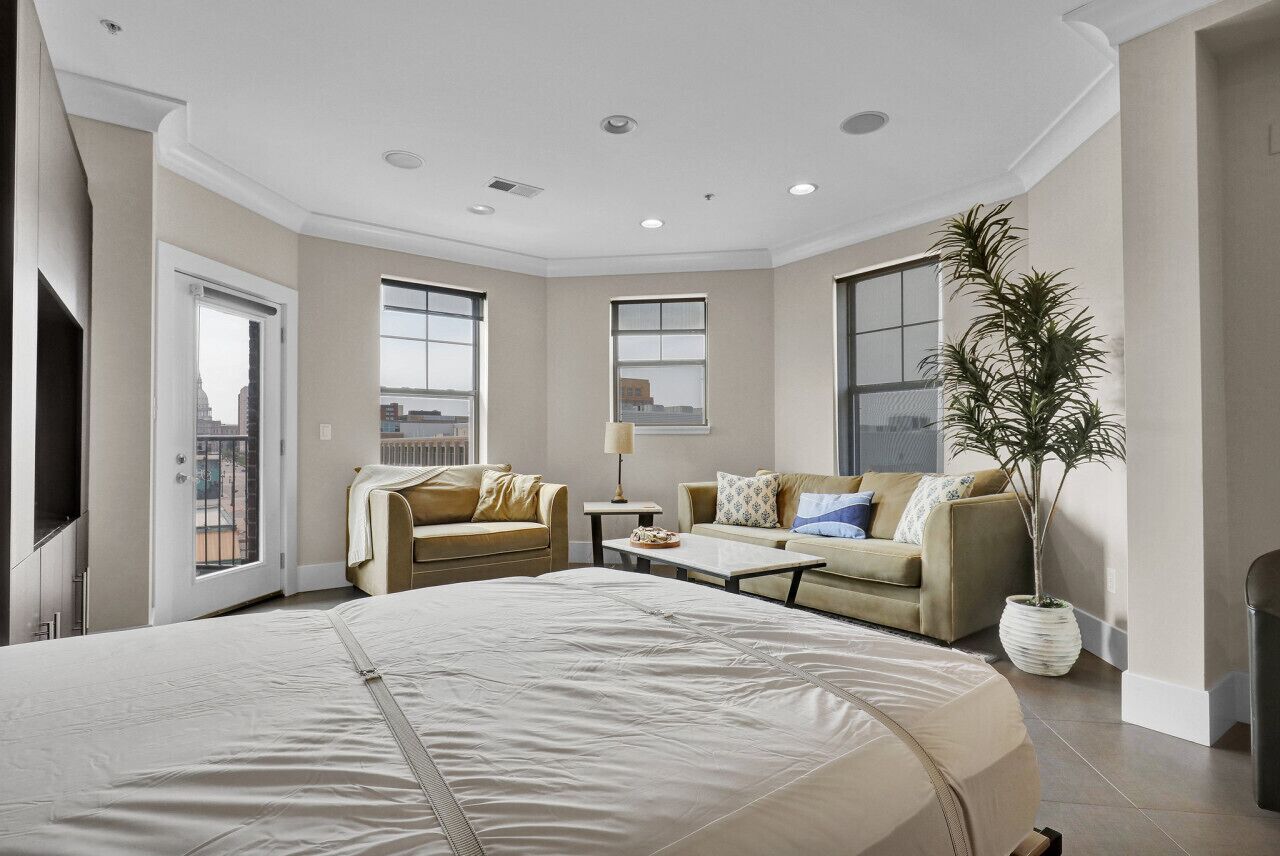 1 bedroom, desk, iron/ironing board, travel crib