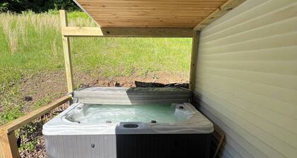 3-bedroom vacation home 19 minutes from Hocking Hills State Park