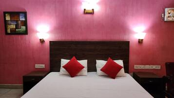 Deluxe Room | Free WiFi