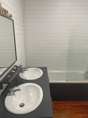 Soap - Villa, Petit-piquey, 5min. à Pied de la Pointe aux Chevaux (Lège-Cap-Ferret)