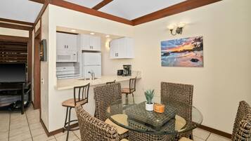 Condo, 1 habitación | Restaurantes