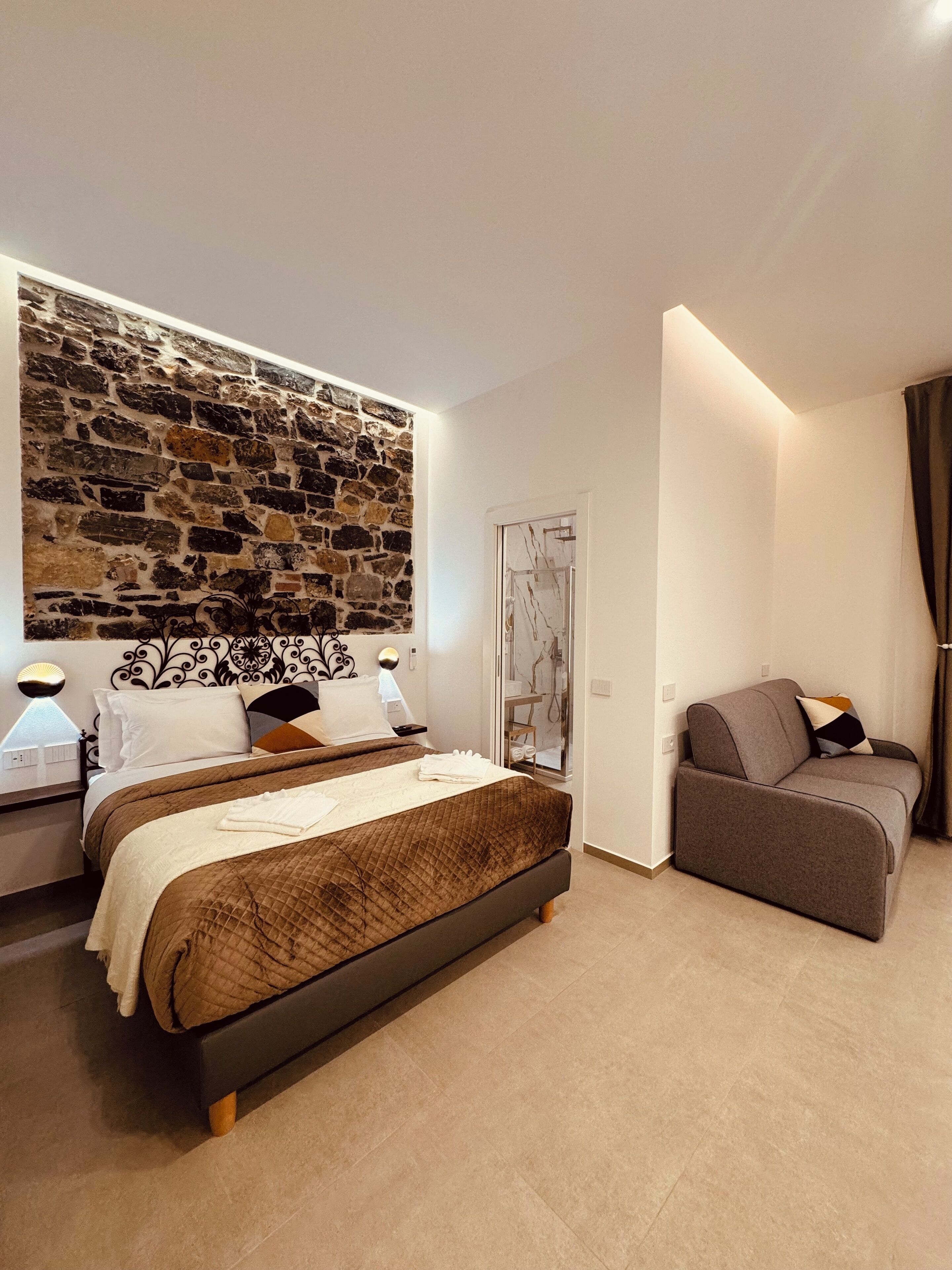 Photo - Lina Suites & Rooms