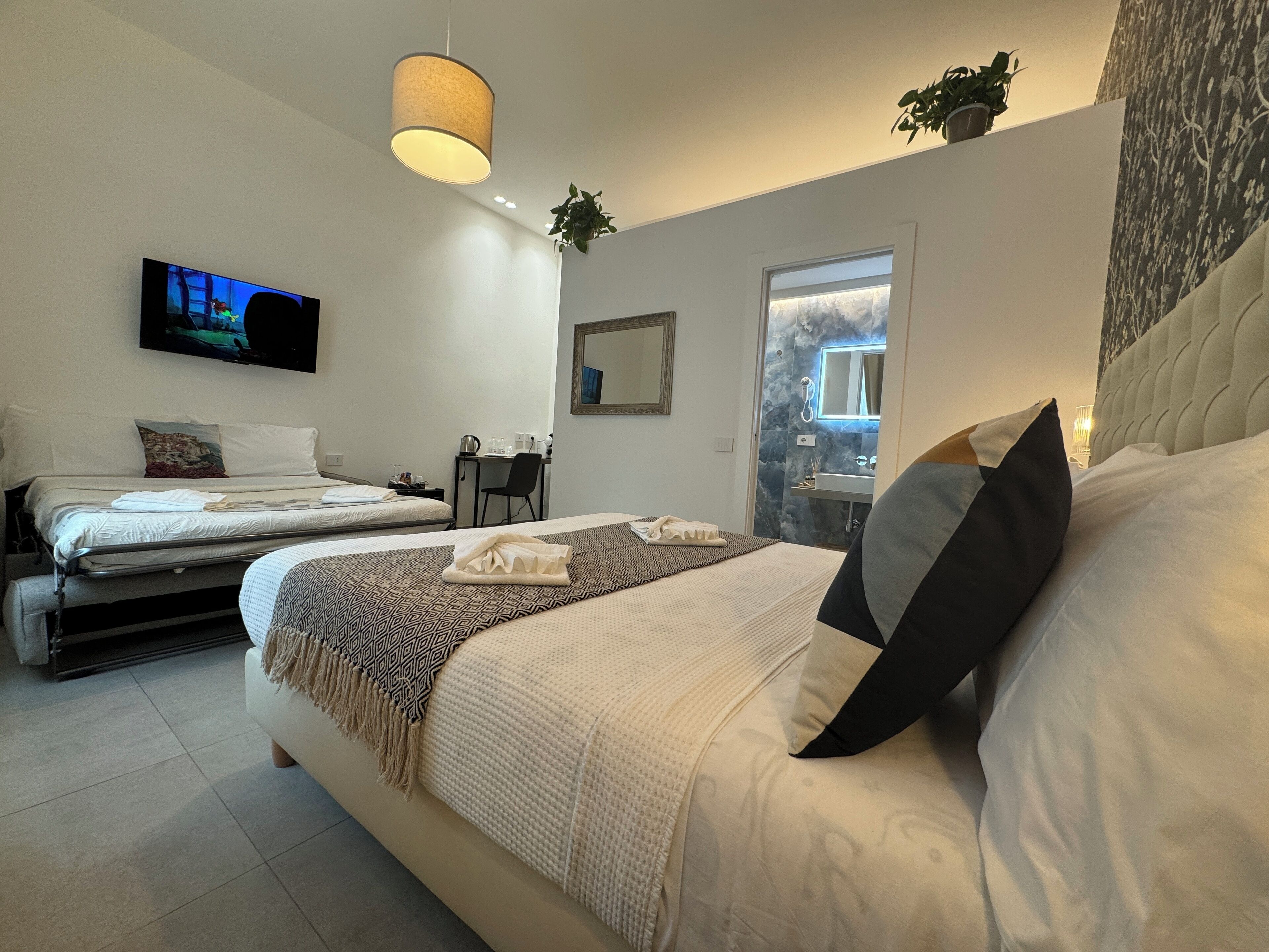 Photo - Lina Suites & Rooms