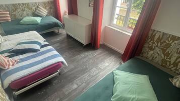 2 chambres, fer et planche Ă repasser, Wi-Fi, draps fournis