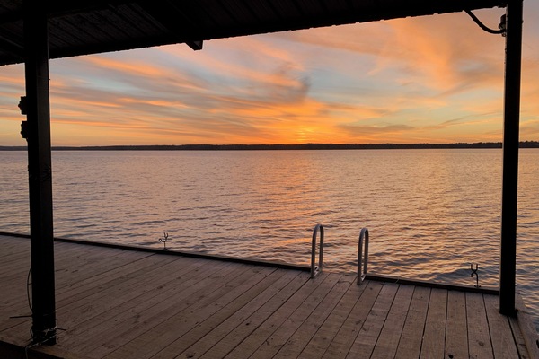 Sunsets on the dock are gorgeous from start to finish!