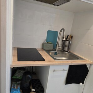 Oven, stovetop - Appartement Paris 15e, Vue T.eiffel. Animaux Acceptés (Paris)