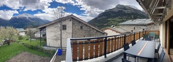Hébergement Dans une Maison de Village Gîte des Fouines apt Dourghi 4/6personnes