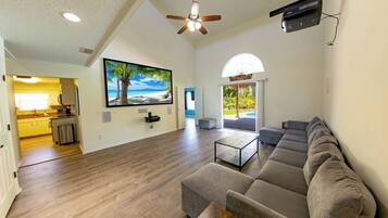 Smart TV, video games, table tennis, stereo