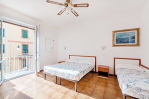 Soundproofing, free cots/infant beds, free WiFi, bed sheets