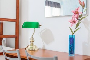 ห้องเก็บเสียง, เปล/เตียงเด็กอ่อน (ฟรี), Wi-Fi ฟรี, ผ้าปูที่นอน