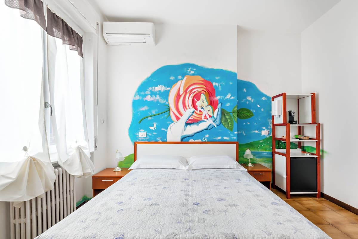 Schallisolierte Zimmer, kostenlose Babybetten, kostenloses WLAN