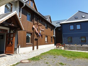 Esterni