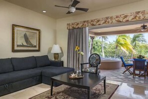 TV, offices - 006 | Marina y Villas in Puerto Aventuras (Puerto Aventuras)