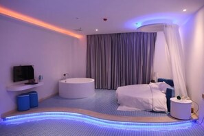 Room - Love Me Couples' Theme Hotel (Guangzhou)