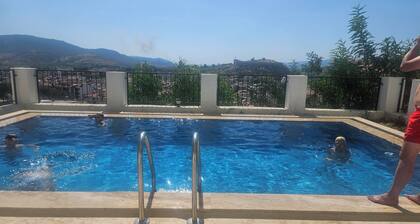 Villa Manzara