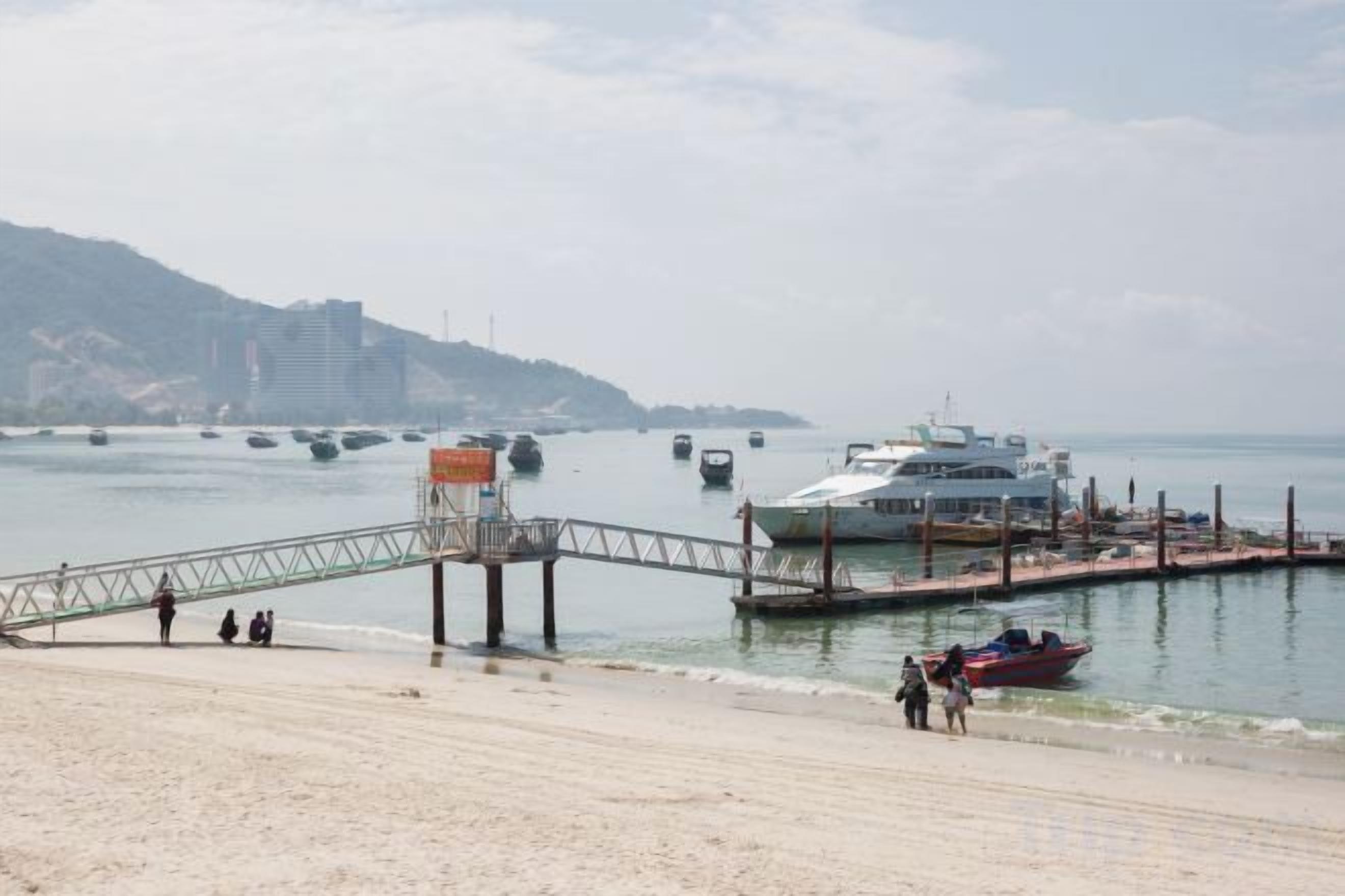 Strand