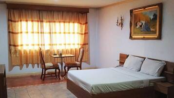 Standard Double Room | Bed sheets