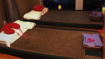 芳香疗法、热石按摩、运动按摩、按摩服务