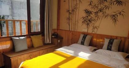 Brook Hotel