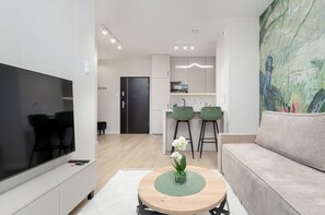 Living room - Parking & Balkon Rzeszów by Renters (Rzeszów)