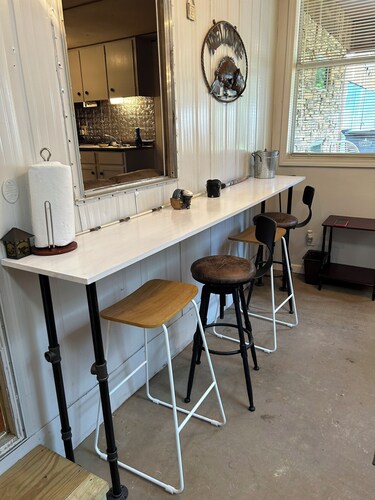 Sardis Fish Camp north side near Holiday Lodge/Teckville, 1 mile from boat ramp