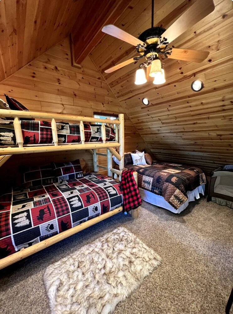 Cozy Golf Cabin Rentals