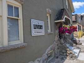 Fachada de la propiedad