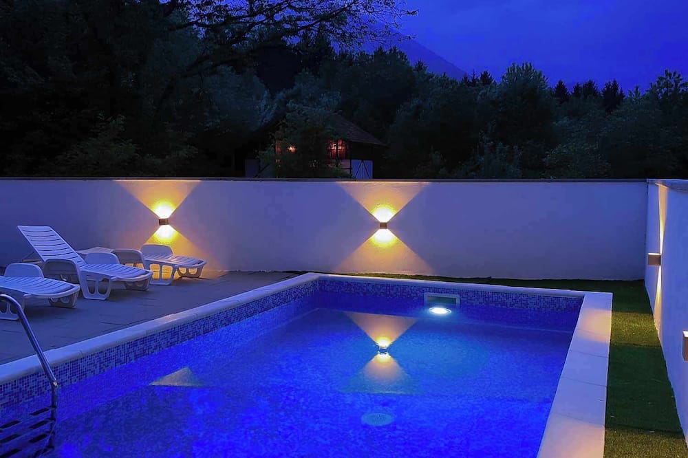 Villa Sara Vučjak
