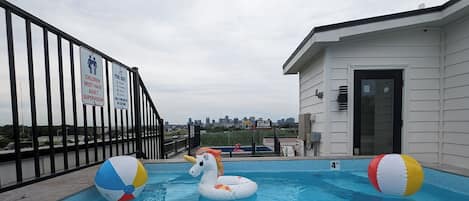Piscine extérieure, piscine chauffée