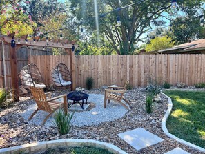 Property grounds - BoHo Style Balance - Live/Work. Pet Friendly. Located in Quiet/Safe Neighborhood (New Braunfels)