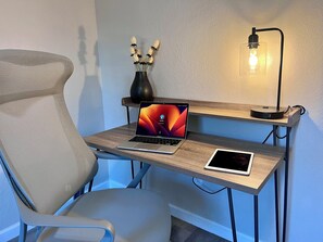 Interior - BoHo Style Balance - Live/Work. Pet Friendly. Located in Quiet/Safe Neighborhood (New Braunfels)