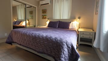 2 habitaciones, cortinas blackout y tabla de planchar con plancha