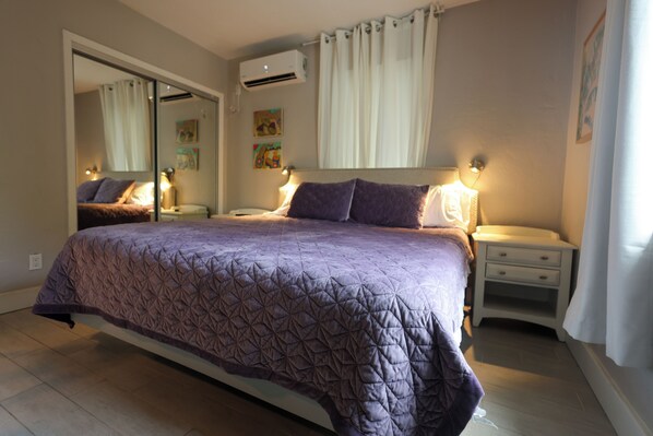 2 Schlafzimmer, Verdunkelungsvorhänge, Bügeleisen/Bügelbrett