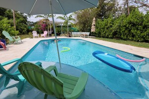 Outdoor pool, pool umbrellas