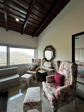 Luxsugero Penthouse Royal (2BHK) | Living area - Luxsugero Penthouse Kaichidham (Nainital)