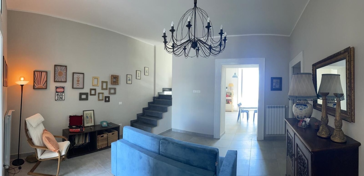 Centrale Ed Elegante Duplex - Caserta