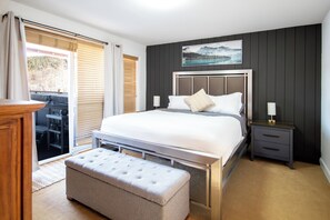 5 bedrooms, iron/ironing board, WiFi, bed sheets