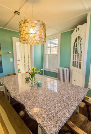 Dining - Beautiful Home -Walk to Downtown and the Waterfront (Belfast)
