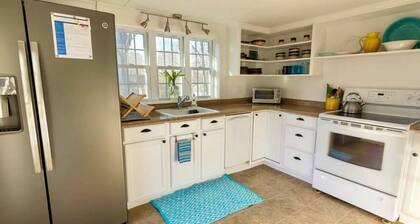 Charming Home Walk Downtown/Waterfront