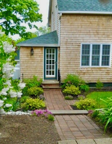 Charming Home Walk Downtown/Waterfront
