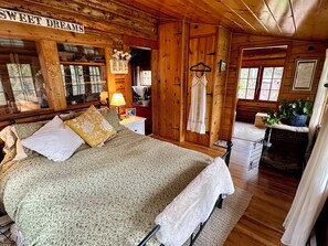 2 chambres, bureau, fer et planche à repasser, Wi-Fi gratuit