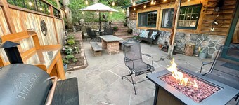 Quintessential Colorado Cabin 