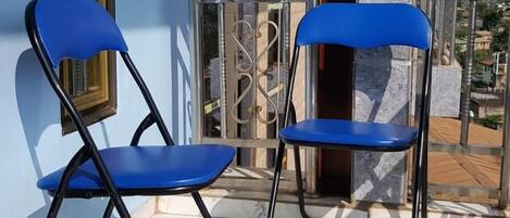 Apartamento, sacada, vista para o pátio | Terraço/pátio