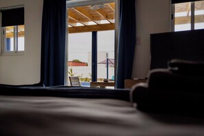 Classic-huoneisto, näköala puutarhaan | Yksilöllisesti sisustettu, ilmaiset vauvansängyt, vauvan matkasänky